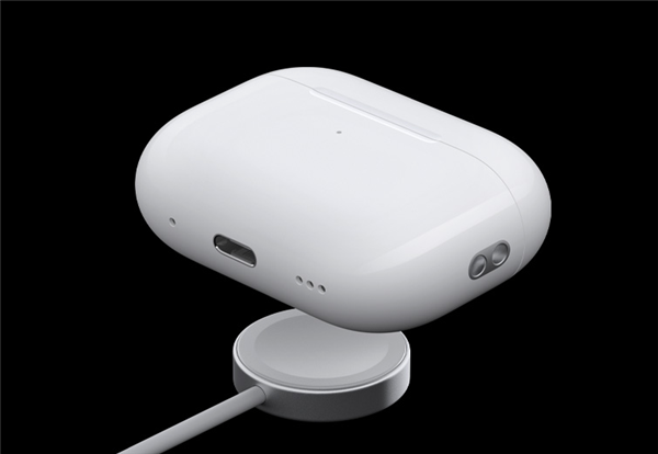 749元！苹果上架AirPods Pro USB-C充电盒：