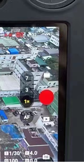 大疆Mavic 3Pro无人机谍照曝光:哈苏三摄镜头 炸机成本要飙升