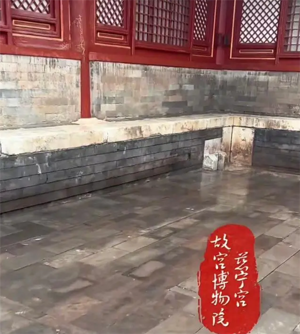 故宫辟谣600年不积水：排水很精妙 但现代人扔垃圾给堵住了