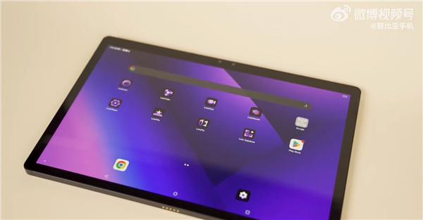 全球首款AI裸眼3D平板！nubia Pad 3D官方开箱：看片身临其境