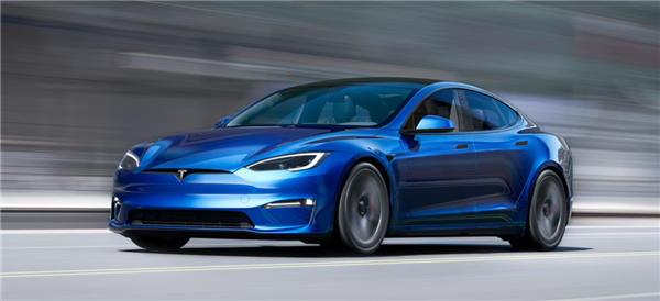 新一轮价格战打响！特斯拉中国宣布Model S/X降价：75.49万起 最高降7万