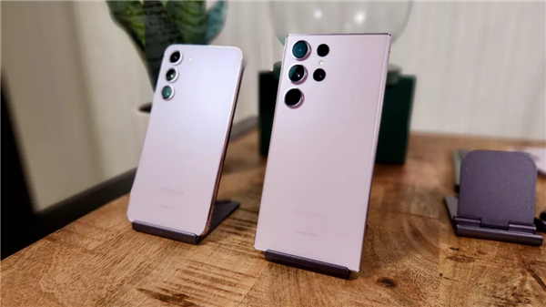 万元机皇！三星Galaxy S23 Ultra真机图赏