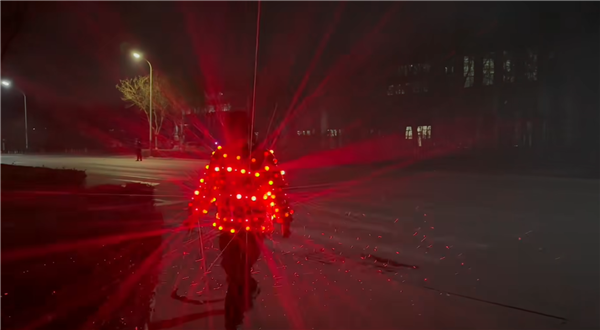 手工耿自制本命年红运套装：满身红光成街头最亮的仔