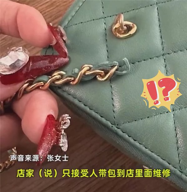 女子2万买名牌包 背了15分钟断了!网友:20块买的几年不坏