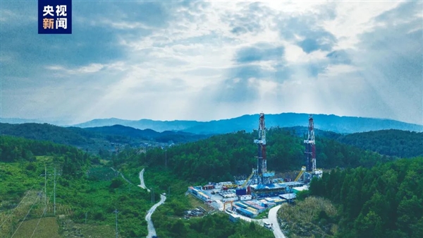 8866米！中国石化“深地工程”大突破：向地下探井深度超越珠峰高度