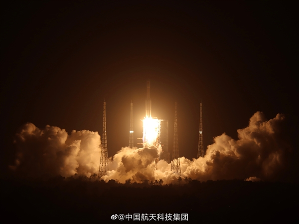 天舟六号货运飞船发射任务取得圆满成功:太阳能帆板顺利展开工作