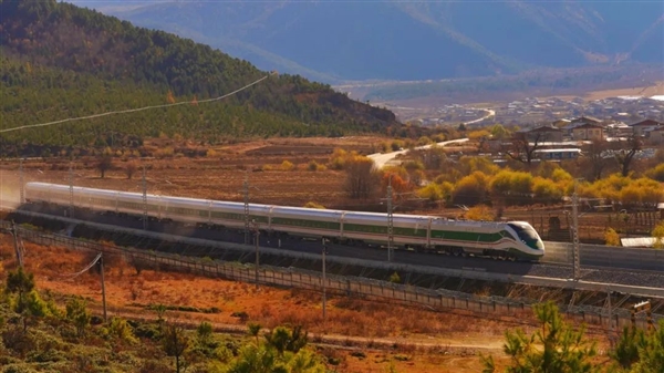 “最美天路”！丽江至香格里拉铁路开启动态验收：即将全线开通