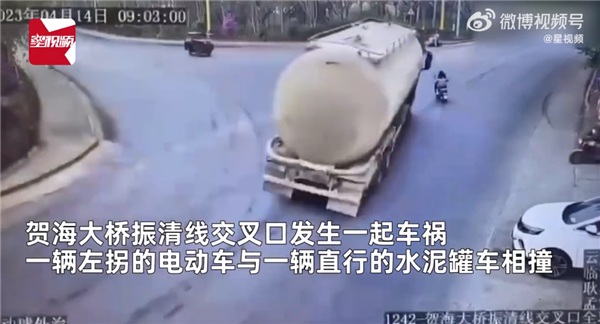 可怕!直行罐车刹车不及侧翻碾压拐弯电动车 网友热议应禁电动车?