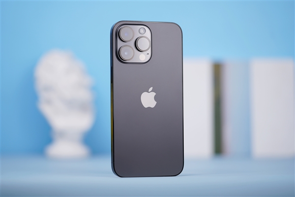 iPhone大面积bug:苹果自带天气崩了 无任何数据