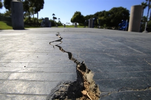 新疆阿合奇发生5.8级地震 多地网友称震感明显