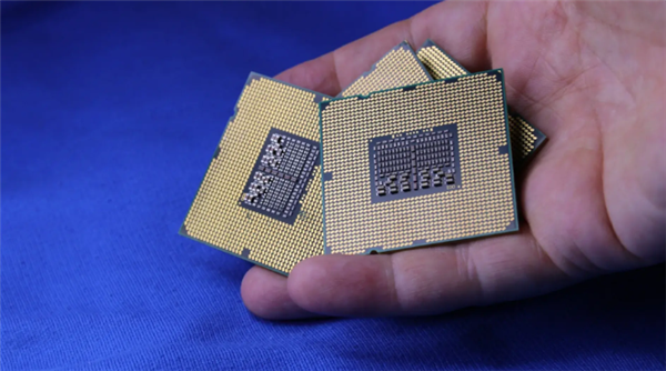 Intel看醉!这是国产新x86处理器 一年要卖150万片:不就是酷睿10代?