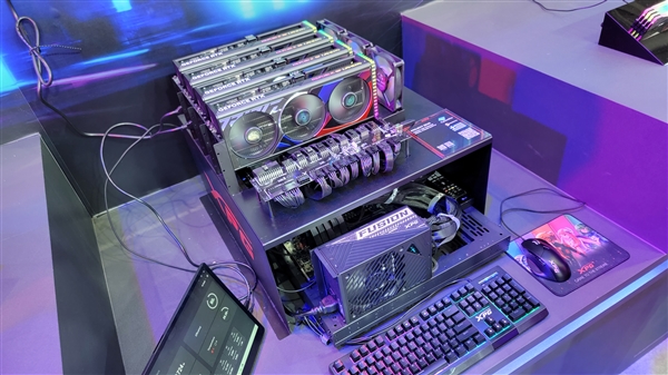 2500W的至尊电源诞生!轻松拉动四块RTX 4090