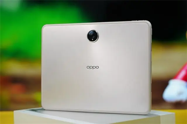 安卓板皇！曝OPPO Pad 3试产：全球首款骁龙8 Gen