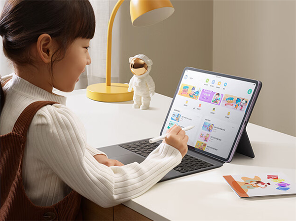2.8K屏+天玑9000!vivo Pad2首销2399元起