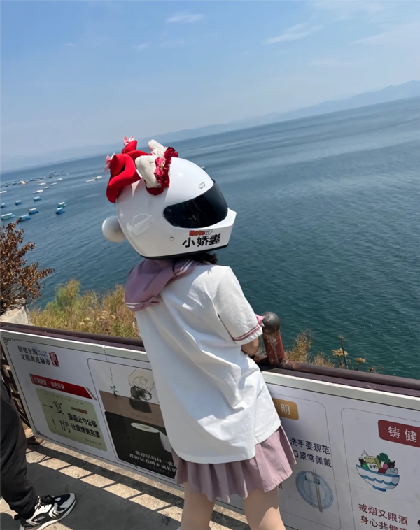16岁女孩骑摩托带人出事故双双身亡 多位网红飚车都出事：专家痛批这不是流量密码
