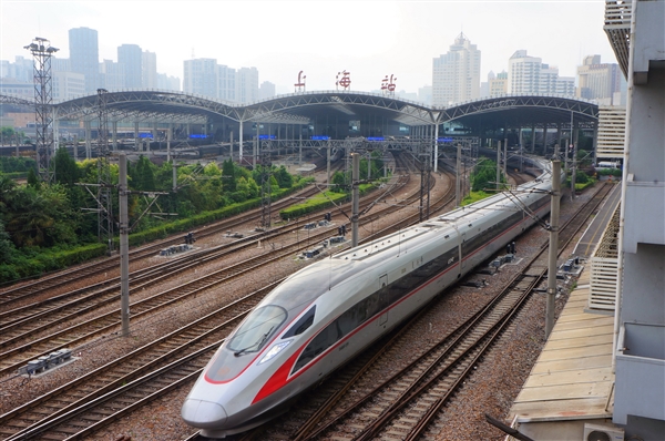 首条时速350公里跨海高铁今年通车：福泉厦形成一小时生活圈