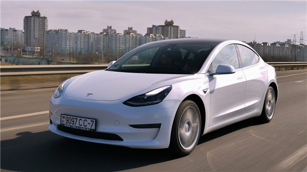 改款特斯拉Model 3即将登场：预计今年三季度投产