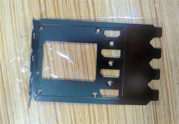 800W功耗！RTX 4090 Ti四插槽巨无霸真的有 但不一定能生出来