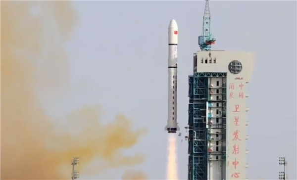中国航天今日双喜临门！我国再次成功发射一箭三星