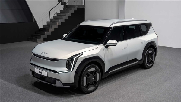 800V电气架构打造 全新起亚EV9发布:二三排可面对面乘坐