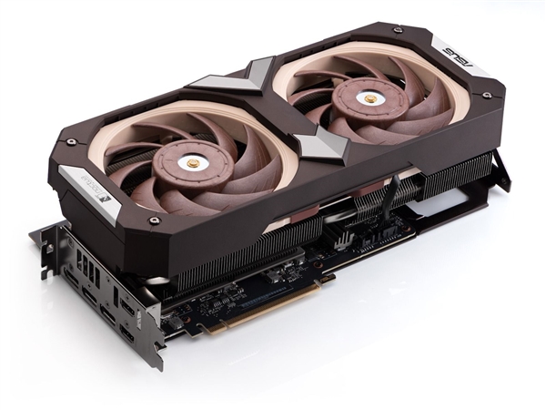 4.3槽庞然巨物!华硕猫头鹰版RTX 4080来了:噪音/温度喜人