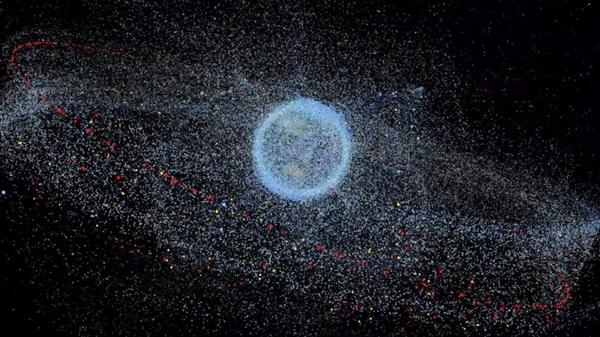 NASA失控卫星将坠落地球自毁 有可能砸伤人:几率比遭雷击高得多