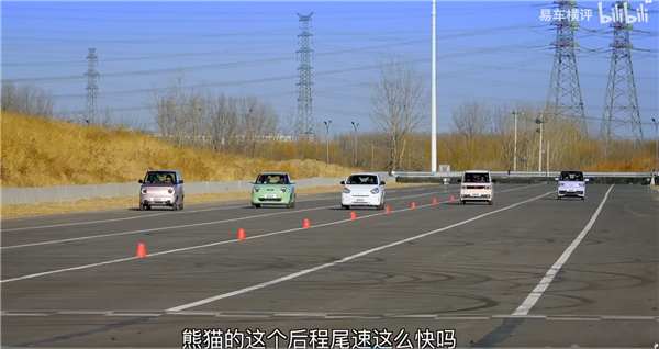 5万元小车谁加速快?长安糯玉米零百22秒 秒杀宏光MINI EV