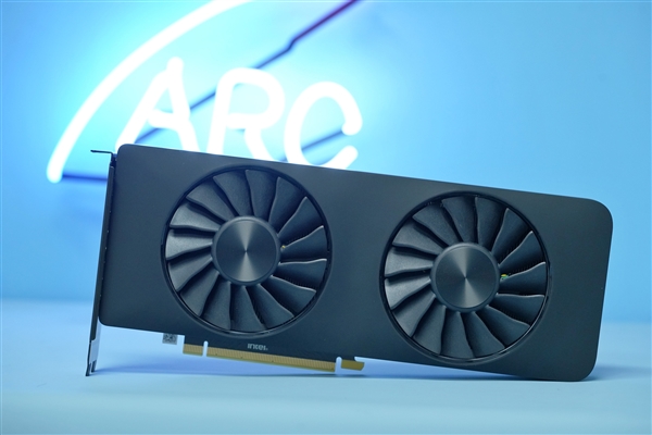 I卡玩VR方便了:PICO宣布适配Inte A750/770显卡