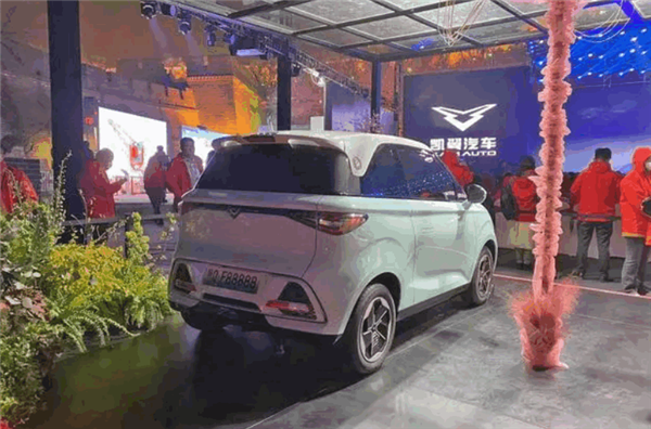 凯翼汽车收编众泰“皮尺部”?新车几乎1:1复刻奔驰smart
