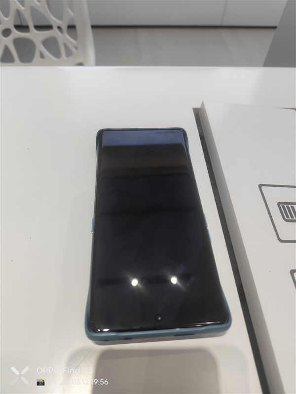 OPPO史上最强旗舰!Find X6系列真机泄露:工业设计巨变