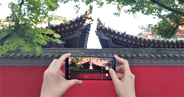 华为影像XMAGE第一份报告出炉:这些摄影作品属实惊艳了!