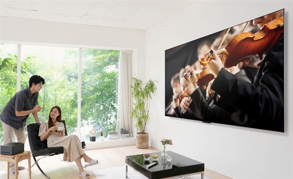 全球首款“无线”OLED电视！LG电视新品实现信号无线传输