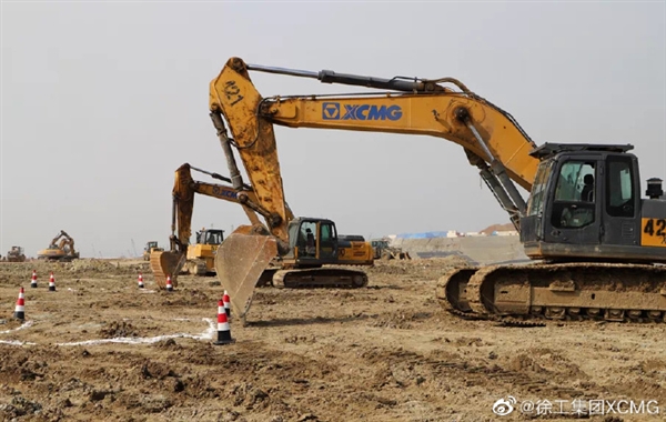 免费赞助《流浪地球2》破圈 徐工2022财报行业双第一 出口191个国家及地区