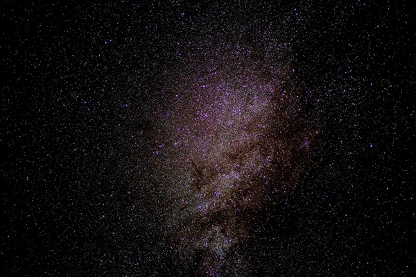 银河系中心 黑洞附近:恒星一颗颗地神秘消失了!