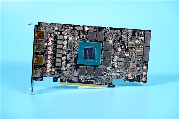 RTX 4060 Ti核心真身首曝:显存抠抠索索