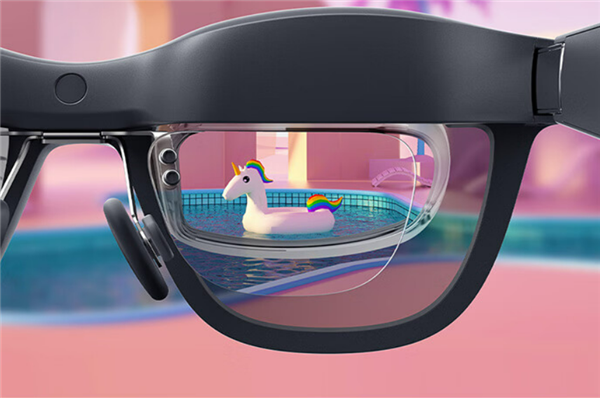 VR销量暴跌60% AR设备却一军突起 销量暴增258%