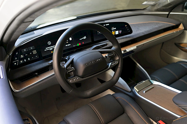 超800款车型支持苹果CarPlay 但延迟和卡顿仍无解