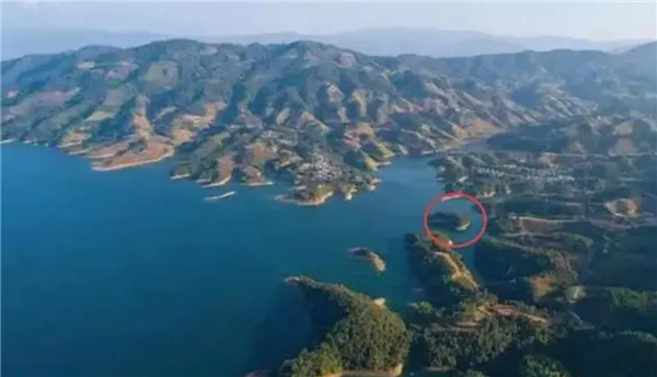 云南13亩小岛1元起拍引关注:网友直呼可以当岛主了