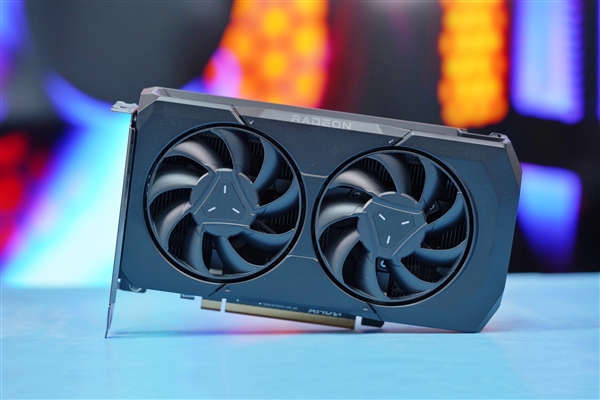 AMD新驱动打鸡血:AI性能飙升2倍