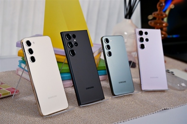 三星Galaxy S23出厂系统吃掉近60GB存储空间被喷:澄清后反转了