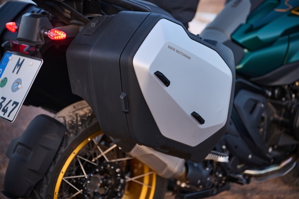 宝马宣布全新R1300GS