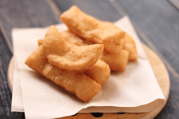继酱香拿铁后 河南推出“胡辣汤奶茶”联名套餐：还送油条