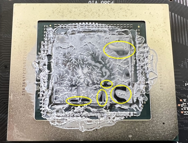 撼讯AMD RX 7900 XTX高温110℃!拆开一看 硅脂凌乱