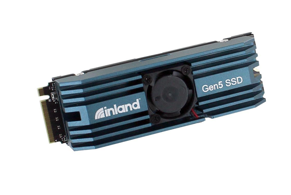 2TB PCIe 5.0 SSD卖出2400元高价!风扇噪音令人崩溃