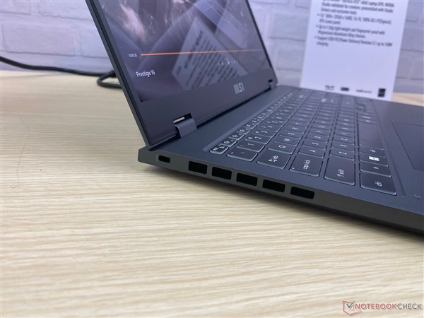 神奇的16核心22线程!全球第一台Intel 14代酷睿笔记本亮相