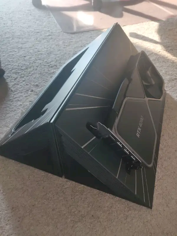 全球只有18块!极品飞车特别版RTX 4090现身海鲜市场:要价1.6万