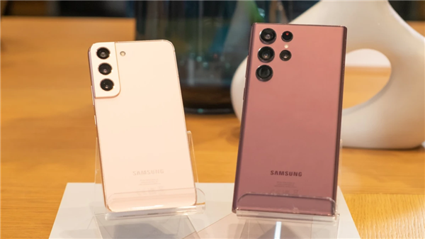 曝三星砍掉Galaxy S24+大杯旗舰！老外提出质疑