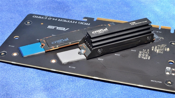 史上最快消费级SSD：直冲12.4GB/s！只能坚持20秒