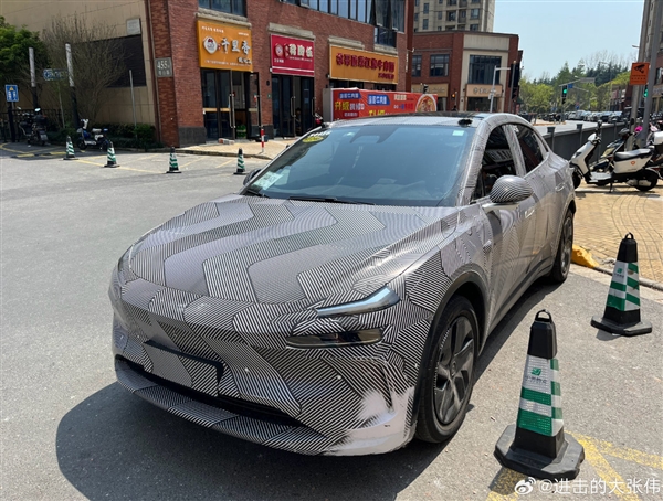 能换电池的“Model Y” 乐道首车谍照曝光：有蔚来的味道