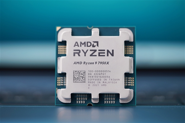 AMD官方确认：锐龙7000X3D系列将不再锁频